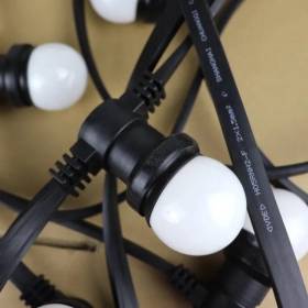 Guirlande guinguette professionnelle longueur de 10 mètres avec 20 ampoules blanc chaud câble noir