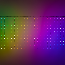 Rideau lumineux 3m H1m 300 LED Gouttes RGB 16 effets Pixel câble vert