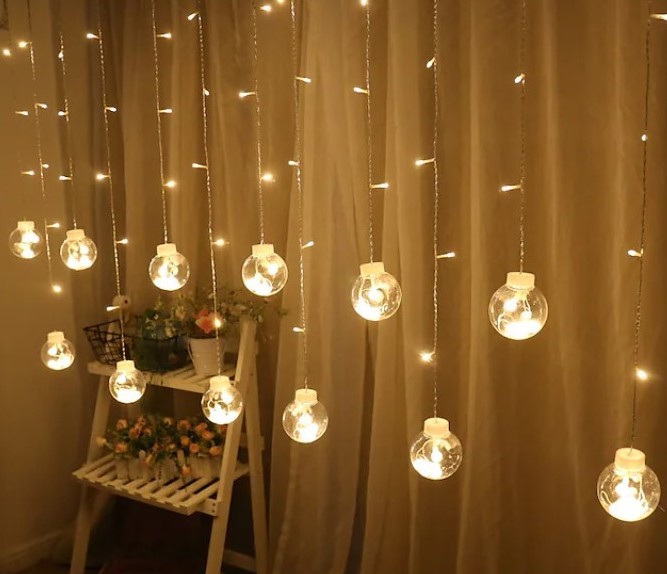 Où mettre la guirlande lumineuse dans la chambre enfant ? - Mabelleveilleuse